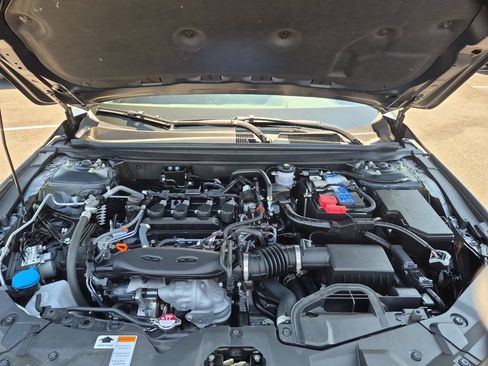 Used 2025 Honda Accord LX image 34