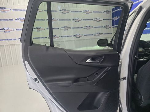 Used 2025 Chevrolet Equinox LT image 20