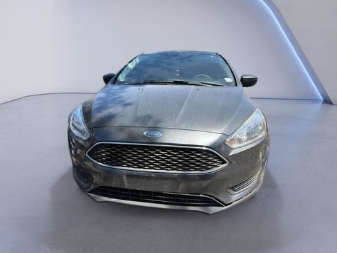 Used 2018 Ford Focus S FWD image 2