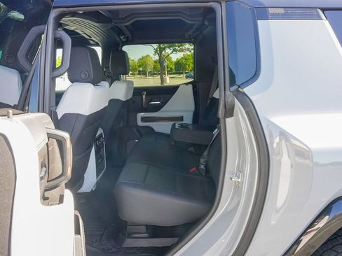 Used 2025 GMC Hummer EV 2X w/ LPO, Cargo Utility Package AWD/4WD image 19