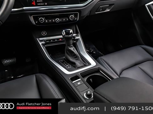 New 2025 Audi Q3 2.0T Premium image 6