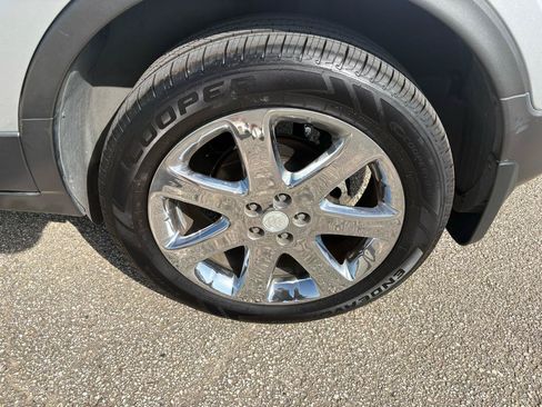 Used 2014 Buick Encore Premium AWD/4WD image 11
