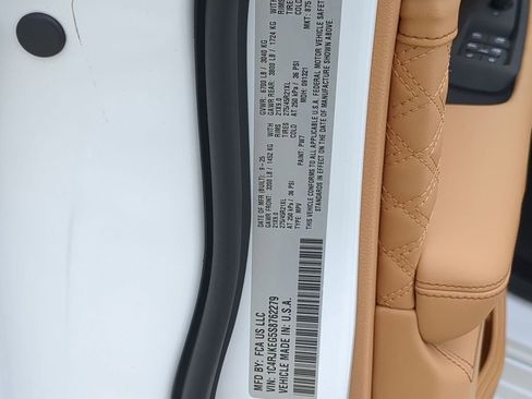 New 2025 Jeep Grand Cherokee L Summit image 31