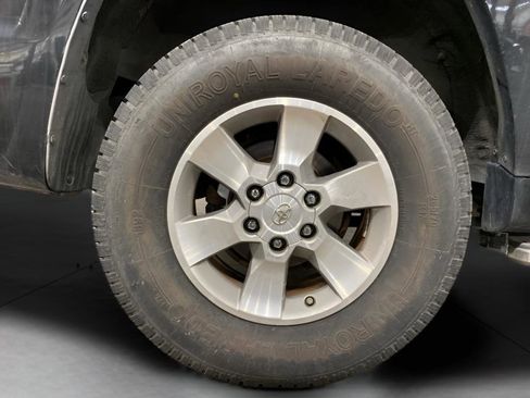 Used 2011 Toyota 4Runner SR5 image 16