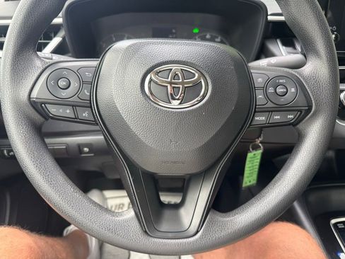 Used 2024 Toyota Corolla LE FWD image 14