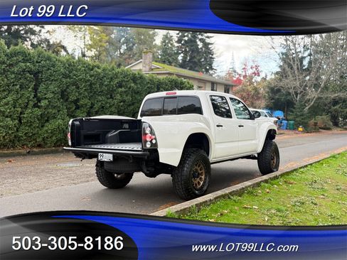 Used 2012 Toyota Tacoma PreRunner w/ SR5 Pkg image 6