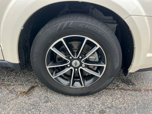 Used 2018 Dodge Journey SE w/ Connectivity Group image 34