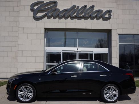Used 2021 Cadillac CT4 Premium Luxury image 10