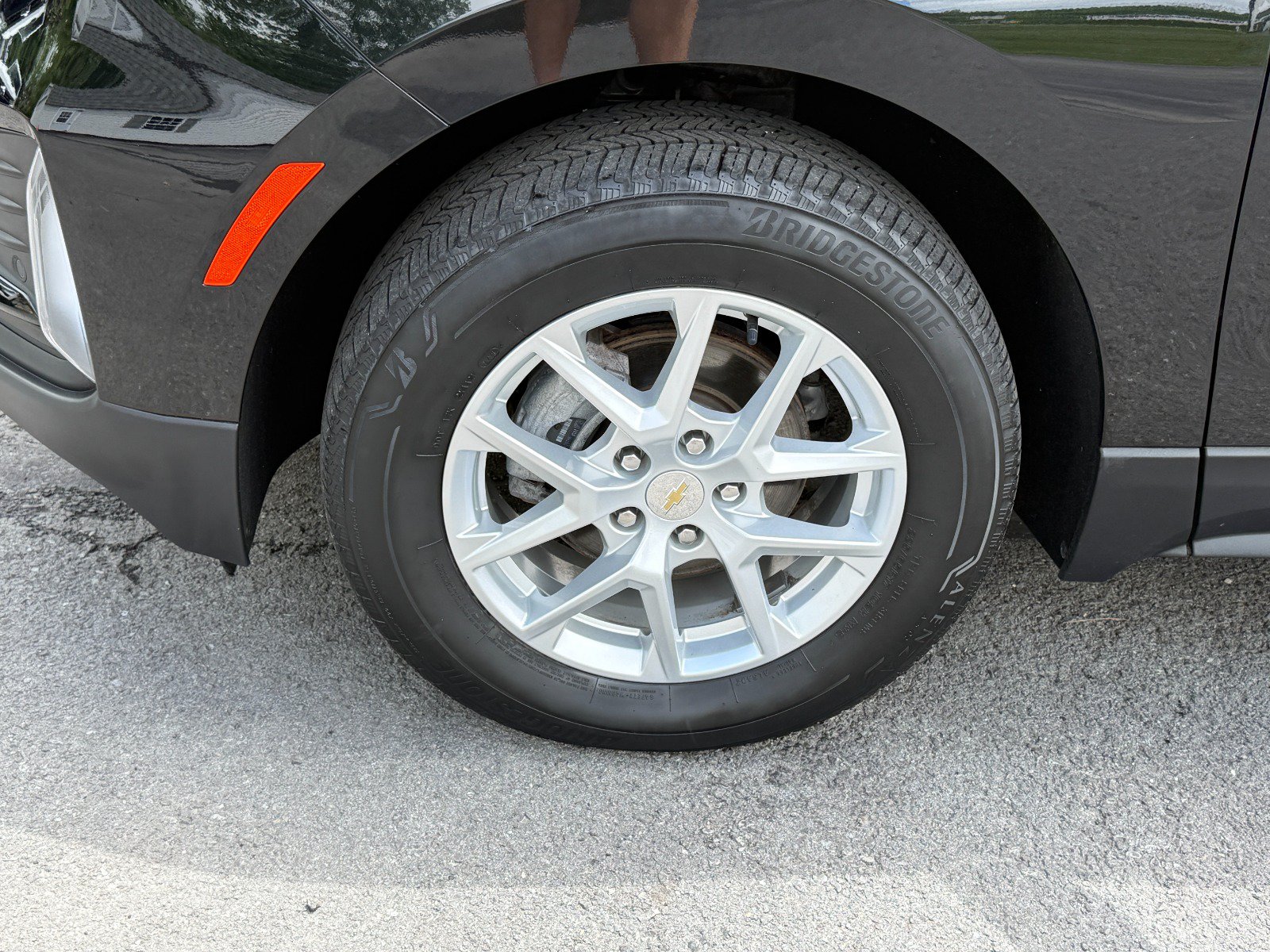 Certified 2024 Chevrolet Equinox LT AWD/4WD image 9
