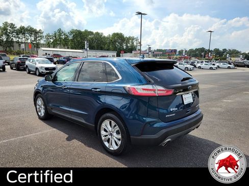Certified 2020 Ford Edge Titanium w/ Equipment Group 301A FWD image 4