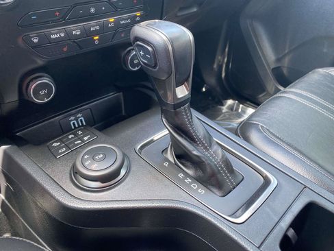 Certified 2019 Ford Ranger Lariat w/ Equipment Group 501A Mid AWD/4WD image 27