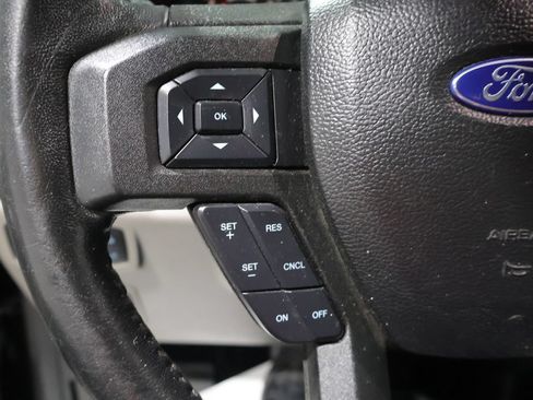 Used 2018 Ford F150 XLT w/ Equipment Group 301A Mid AWD/4WD image 31