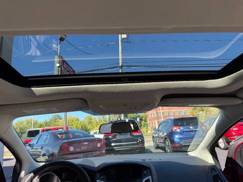 Used 2014 Ford Focus SE image 13