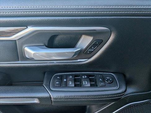Used 2019 RAM 1500 Laramie image 15