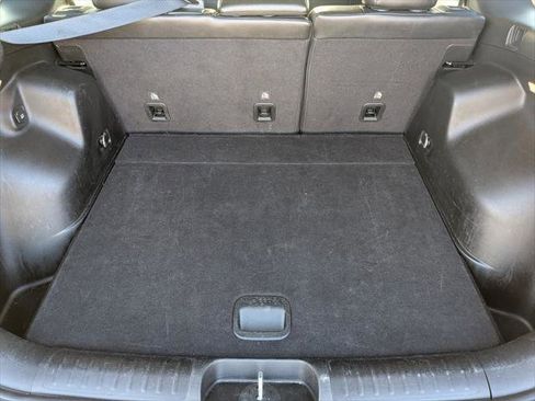 Certified 2023 Jeep Cherokee Altitude Lux image 17