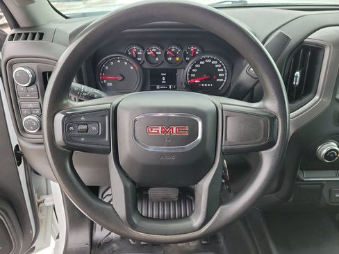 Used 2022 GMC Sierra 2500 Pro w/ Convenience Package image 23