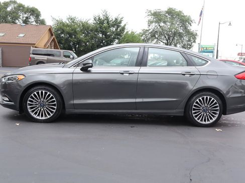 Used 2018 Ford Fusion Titanium AWD/4WD image 2