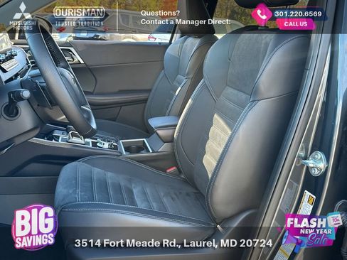 New 2025 Mitsubishi Outlander SE image 6