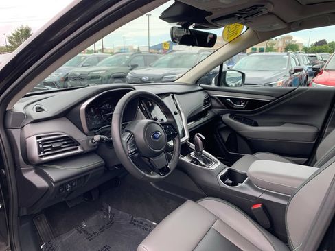 Used 2025 Subaru Outback Onyx Edition AWD/4WD image 16