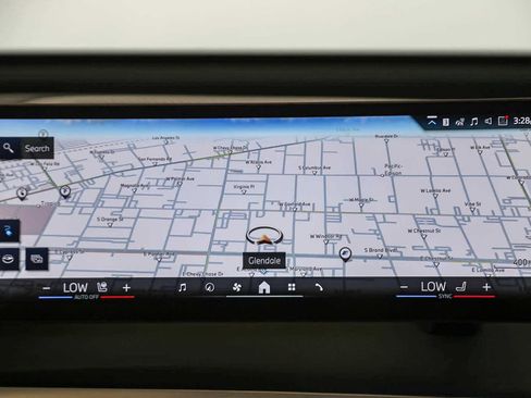 Used 2025 BMW iX xDrive50 w/ Premium Package image 14