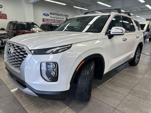 Used 2021 Hyundai Palisade SEL w/ Convenience Package image 17