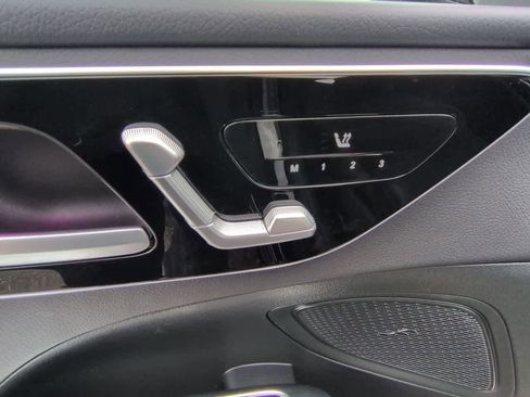 Used 2025 Mercedes-Benz C 300 C 300 image 17