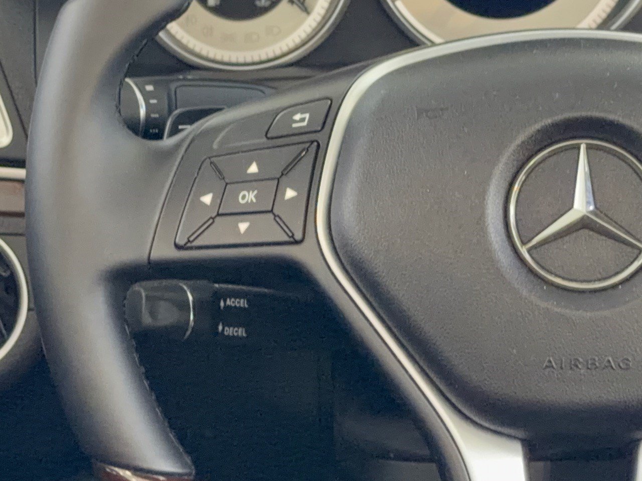 Used 2014 Mercedes-Benz E 350 Cabriolet image 18