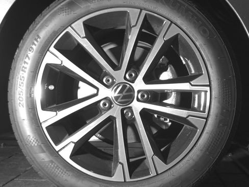 Used 2026 Volkswagen Jetta Sport FWD image 16