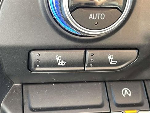 Used 2022 GMC Sierra 1500 SLE image 20