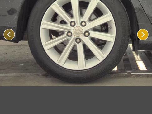 Used 2012 Toyota Camry XLE image 12