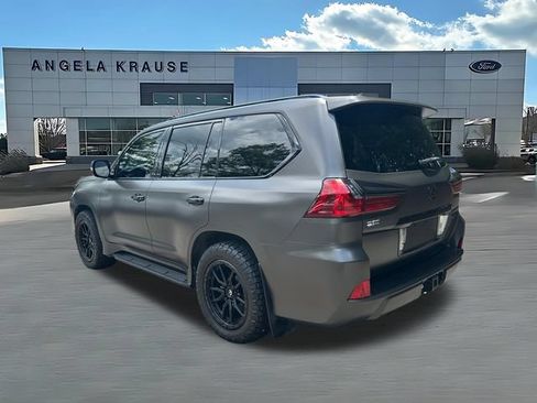 Used 2016 Lexus LX 570 4WD w/ Luxury Package image 6