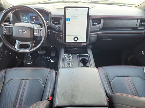 Used 2022 Ford Expedition Max Limited AWD/4WD image 18