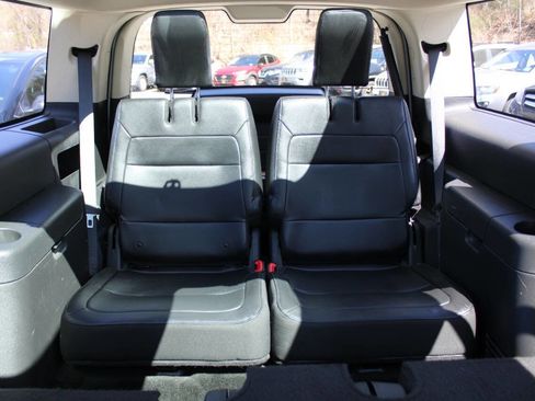 Used 2016 Ford Flex SEL w/ Equipment Group 202A image 30