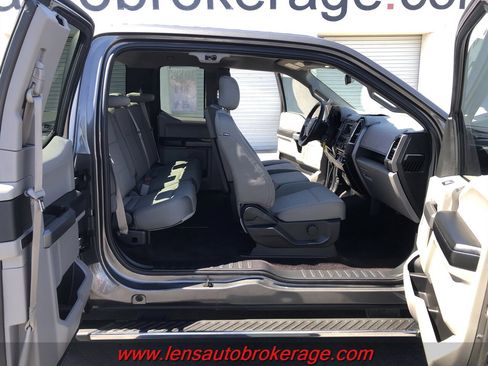 Used 2015 Ford F150 XLT w/ Equipment Group 301A Mid image 17