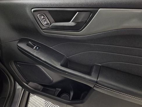 Used 2023 Ford Escape Active FWD image 28