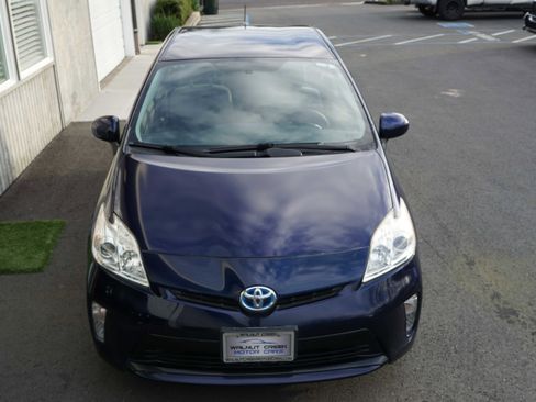 Used 2013 Toyota Prius Three image 6