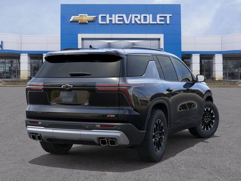 New 2026 Chevrolet Traverse Z71 w/ Driver Confidence Package AWD/4WD image 4