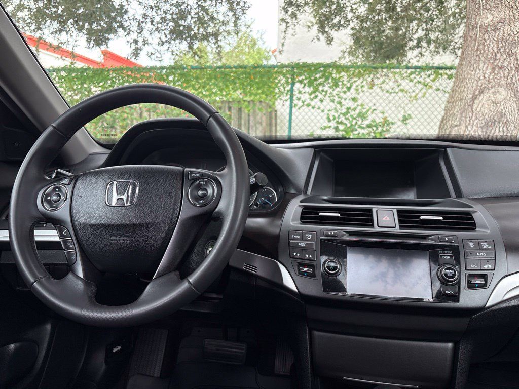 Used 2013 Honda Crosstour EX-L image 22