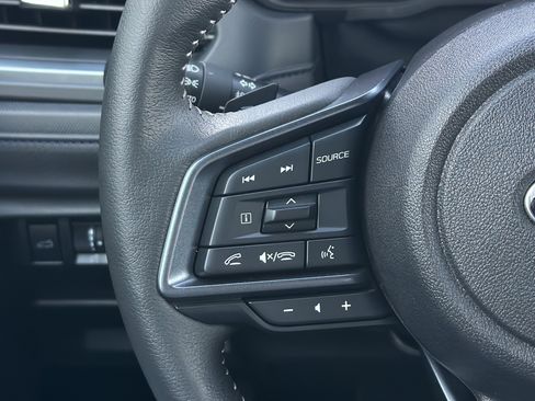 Used 2025 Subaru Forester Limited image 10