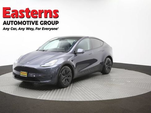Used 2022 Tesla Model Y Long Range AWD/4WD image 50