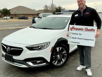 Used 2018 Buick Regal Essence w/ Driver Confidence Package #1