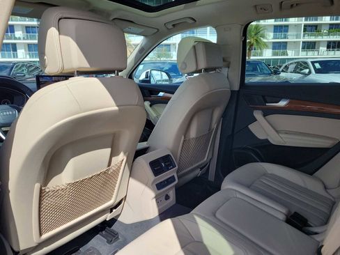 Certified 2023 Audi Q5 2.0T Premium Plus w/ Premium Plus Package image 17