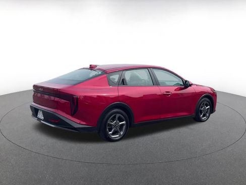 Used 2025 Kia K4 LXS image 15