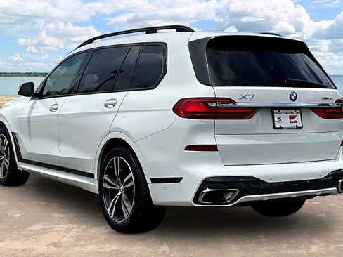 Used 2021 BMW X7 xDrive40i w/ M Sport Package AWD/4WD image 6