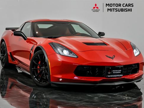 Used 2019 Chevrolet Corvette Grand Sport image 1