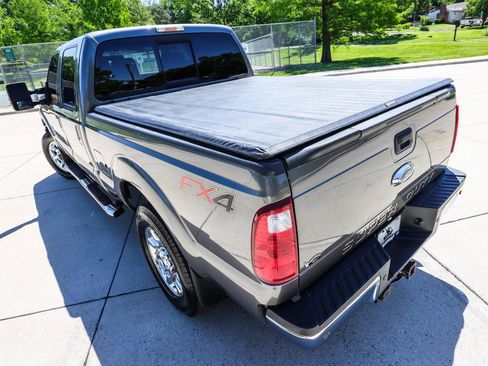 Used 2013 Ford F250 Lariat w/ Lariat Interior Pkg AWD/4WD image 15