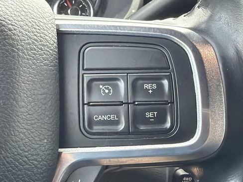 Used 2020 RAM 2500 Laramie AWD/4WD image 29