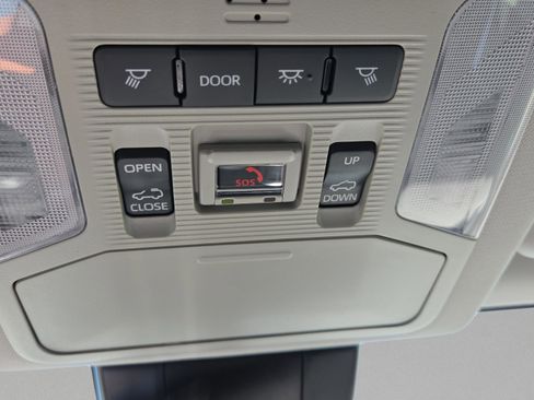 Certified 2025 Toyota RAV4 XLE w/ Convenience Package FWD image 30