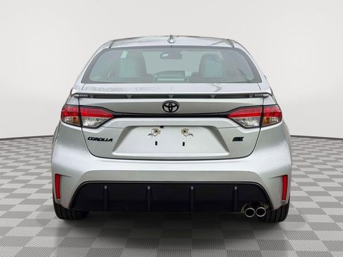 Used 2025 Toyota Corolla SE w/ SE Premium Package FWD image 6