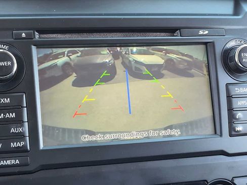 Used 2018 Nissan Titan SV w/ SV Convenience Package AWD/4WD image 36